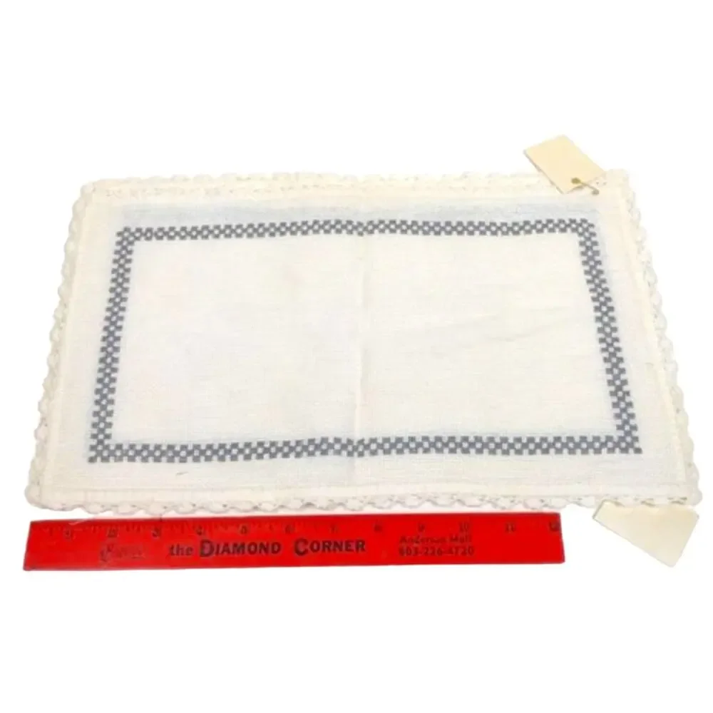 2 Handmade Doilies Embroidered w Crochet Trim 15